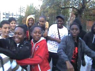 Les zozani juniors- Pour ceux qui pensaient qu'ils etaient 2