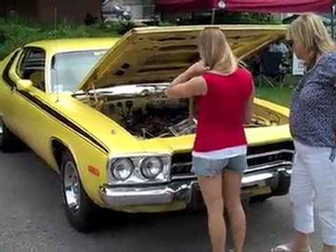 Local Muscle- 1973 Plymouth Roadrunner
