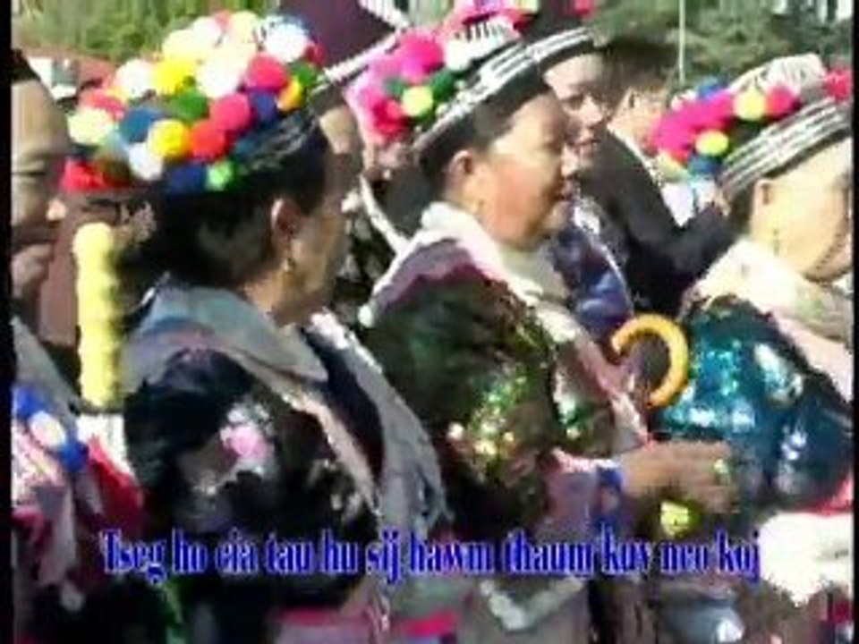 Khab Lis - Nkauj Hmoob cali tus dai siab