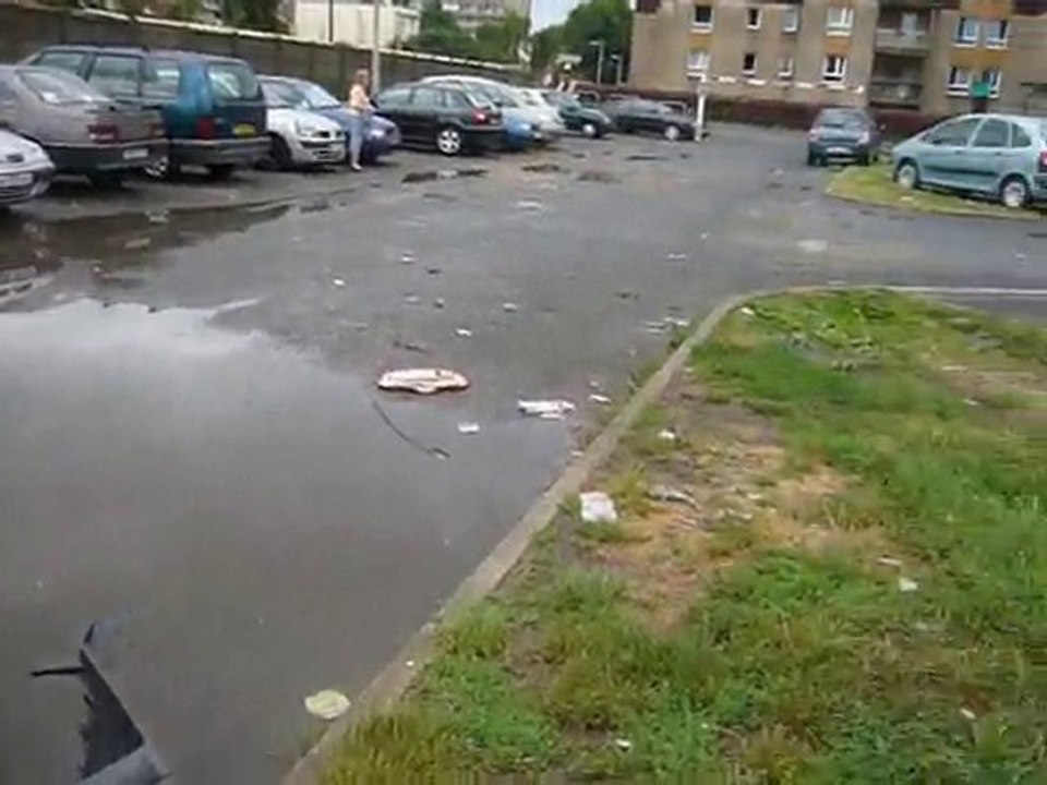 v2010-07_12 Arrivée à la voiture