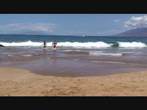 Micah LaCerte and Diana Chaloux having fun in Hawaii