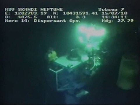 Marée noire: BP stoppe fois la fuite pour la 1ère fois