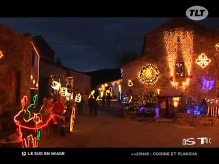 Tout le village de Salmanac s'illumine pour Noël (Aveyron)
