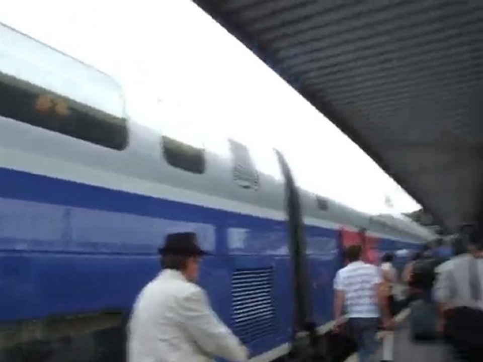 Arrivée à Paris.