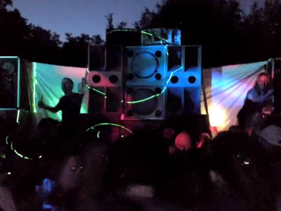 teuf 14juillet2010 enimatek dfc rht