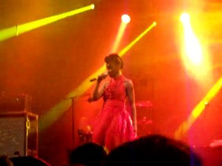 Morcheeba - Blood Like Lemonade (live extrait)