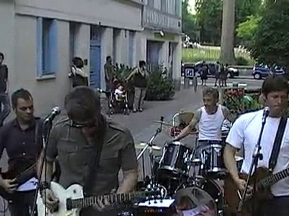 NoNo Futur - Crève salope