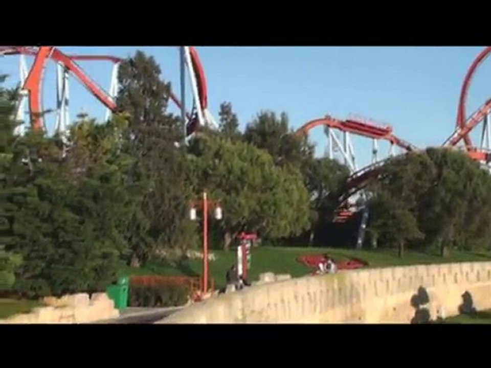 Le Dragon Khan à Port Aventura