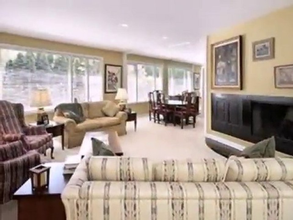 Homes for Sale - 89 S Deere Park Dr - Highland Park, IL 6003