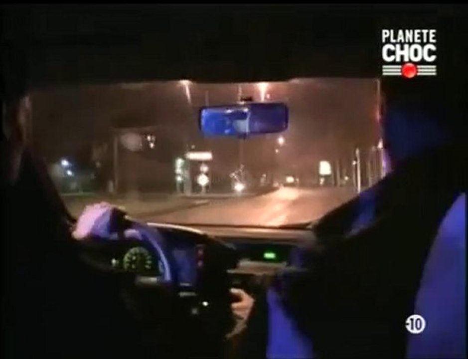 Planete choc: Flics de banlieue, la guerre de bandes. P4