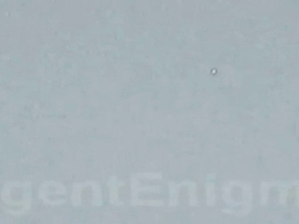 Daytime UFO over Phoenix Az - January 2010