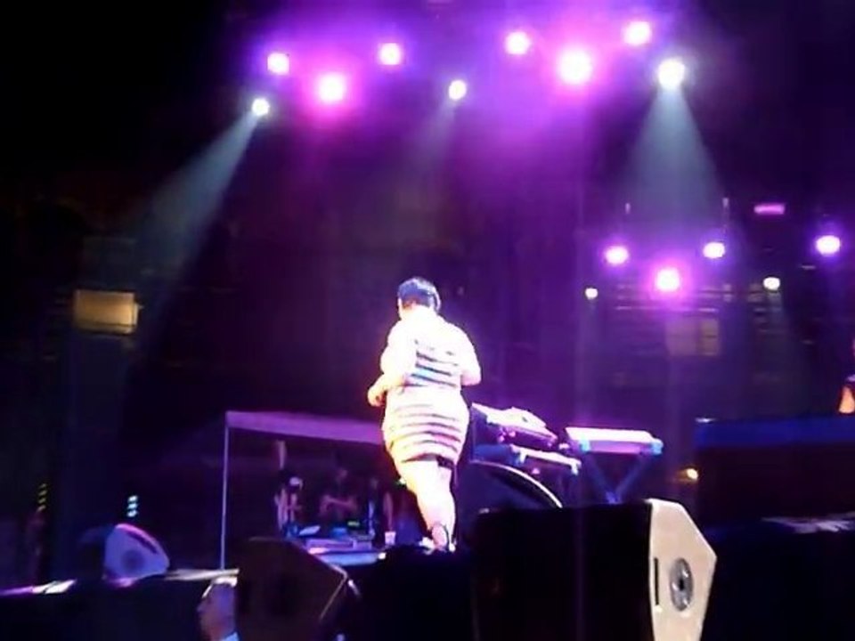 GOSSIP NIMES FESTIVAL 07.15.10