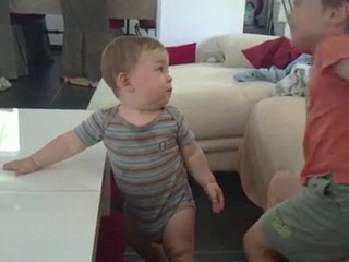 Kenzo, le danseur ! René la taupe : mignon mignon
