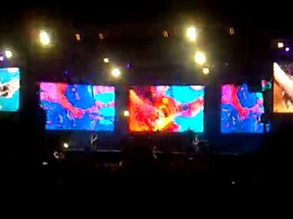 Indochine aux Vieilles Charrues 2010 : Alice & June