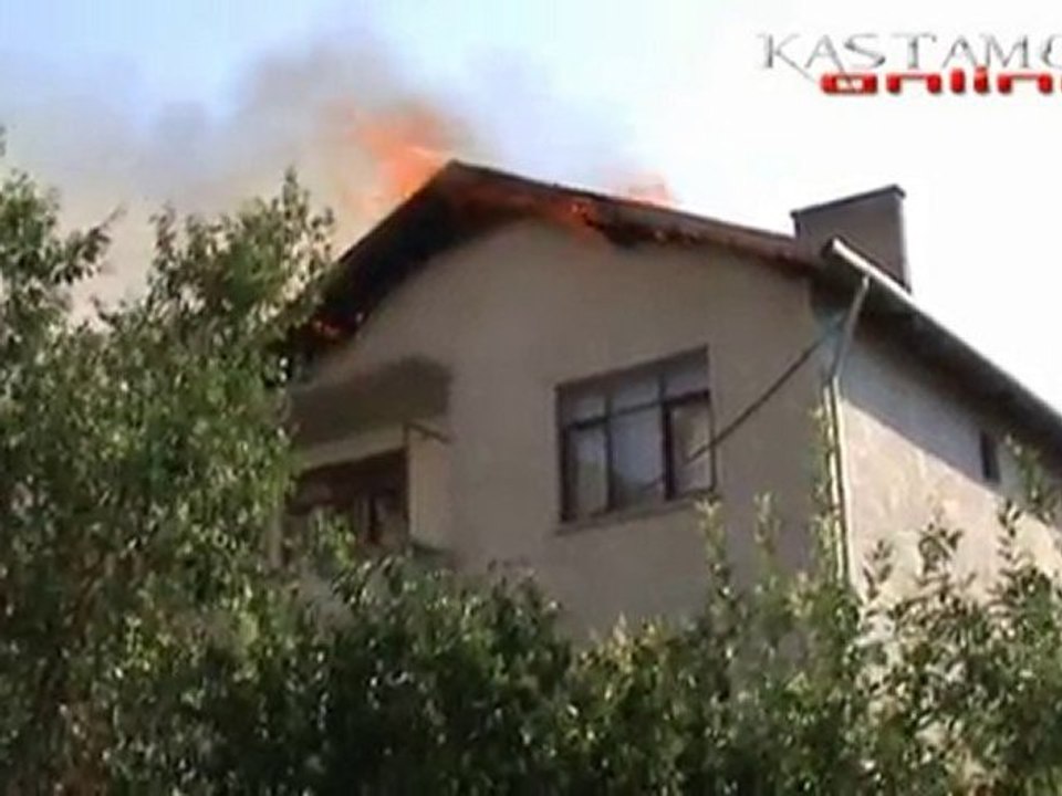 Düğünde Atılan Hava-i Fişek Yangına Neden Oldu