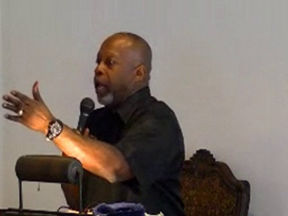 Pastor Hugh Hastings