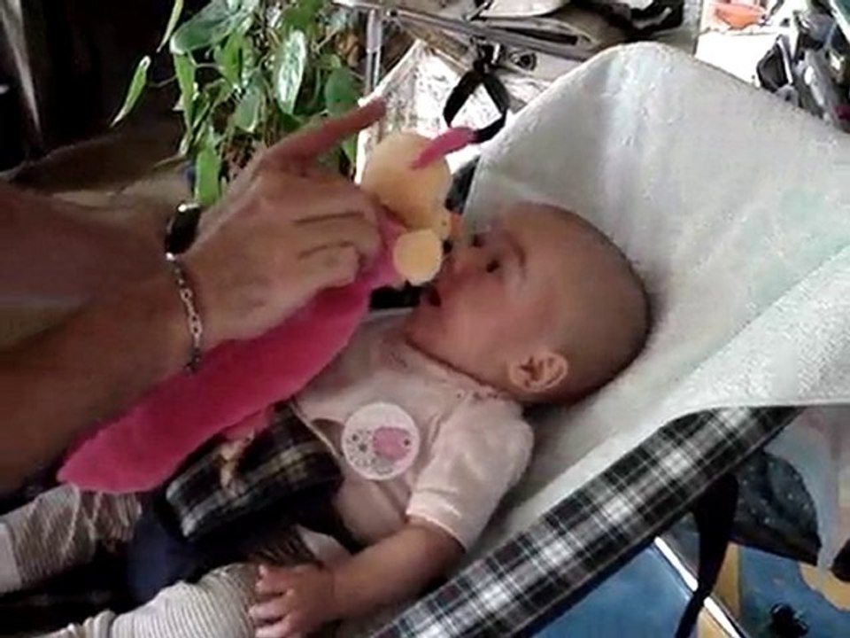LOLA et son Doudou
