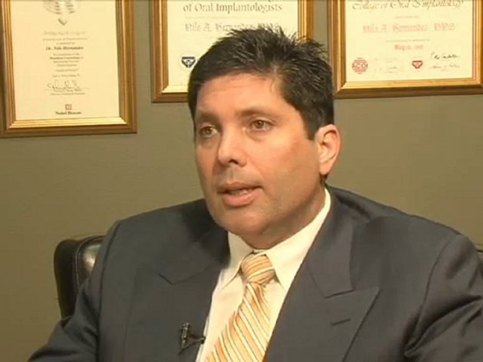 Watch Our Video!-Meet South Miami Cosmetic Dentist Dr. Hern