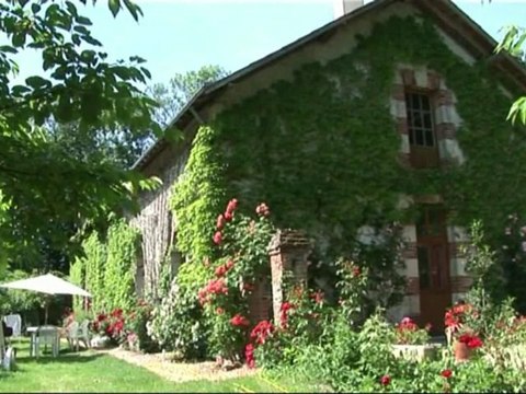 LA VILLE AUX CLERCS, GÎTES LES METAIRIES