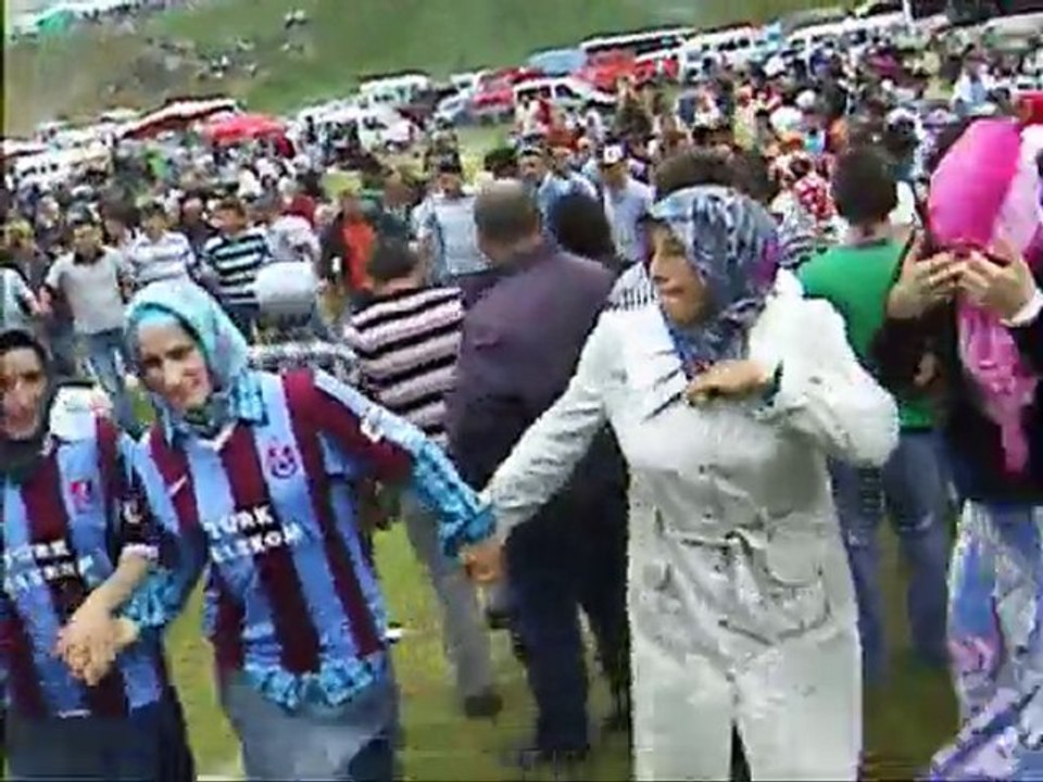 18 temmuz 2010 Taşköprü Şenliğinden Horon Halkası 3