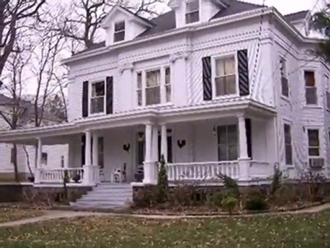 Homes for Sale - 128 S Hayward St - Woodstock, IL 60098 - Co