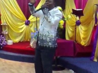 PASTEUR CLAUDE Makengele (grand)