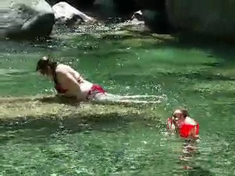 She is navrante, isn't she ?