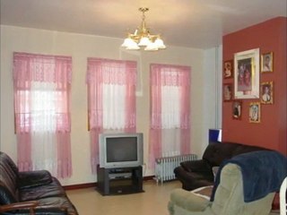 Mint condition 3 family in Brooklyn NY