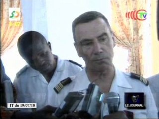 Décoration de l’attaché militaire de France au Congo