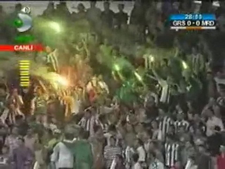 Maraton Tribünü Meşale Show!!