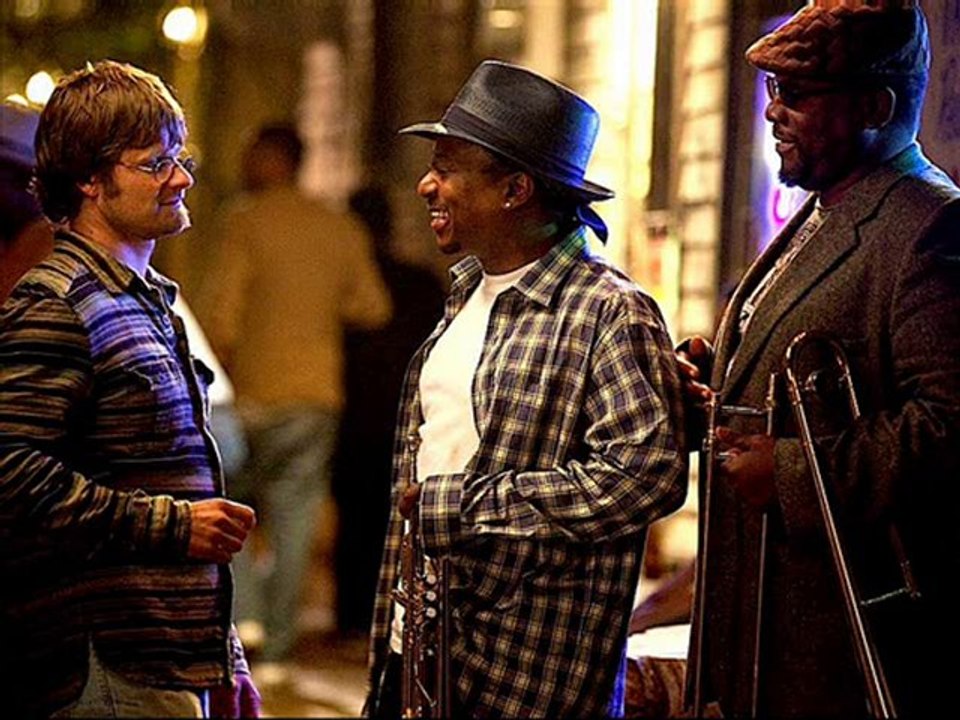 Watch Covert Affairs Season 1 Episode 3 online free