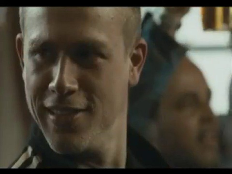 Green Street Hooligans - I'm forever blowing bubbles @ Bar