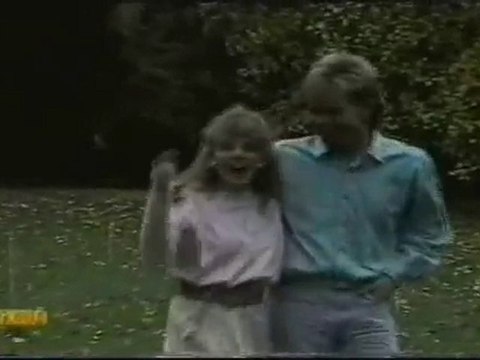 Kylie Minogue Neighbours - Scott & Charlene honeymoon 2