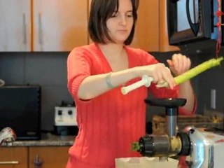 Vegetable Juicing Recipe & How-To Juice Video