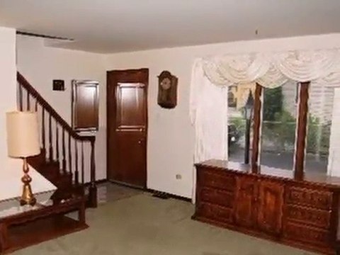 Homes for Sale - 18356 Myrtle Ct Apt 4 - Lansing, IL 60438 -