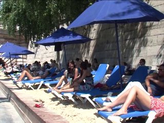 French sun-worshippers flock to city beach