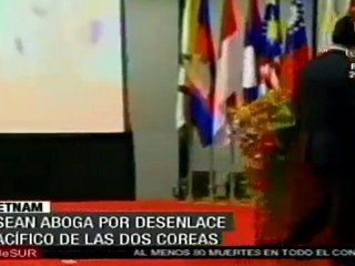 Cumbre de ASEAN pide salida pacífica al conflicto entre cor
