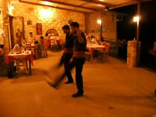 Groupe de danseurs crétois : Laografikos-Omilos-Chanion (6)