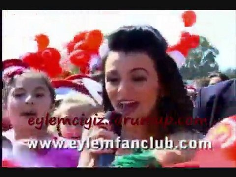 Eylem 23 Nisan Kıbrıs Konseri-Mız Mız