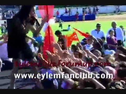 Eylem 23 Nisan Kıbrıs Girne Konseri-Turkish Delight