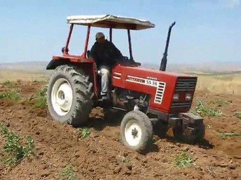 Bekir Torun Tarla Aktarıyor İshaklı Köyü Bayat Çorum