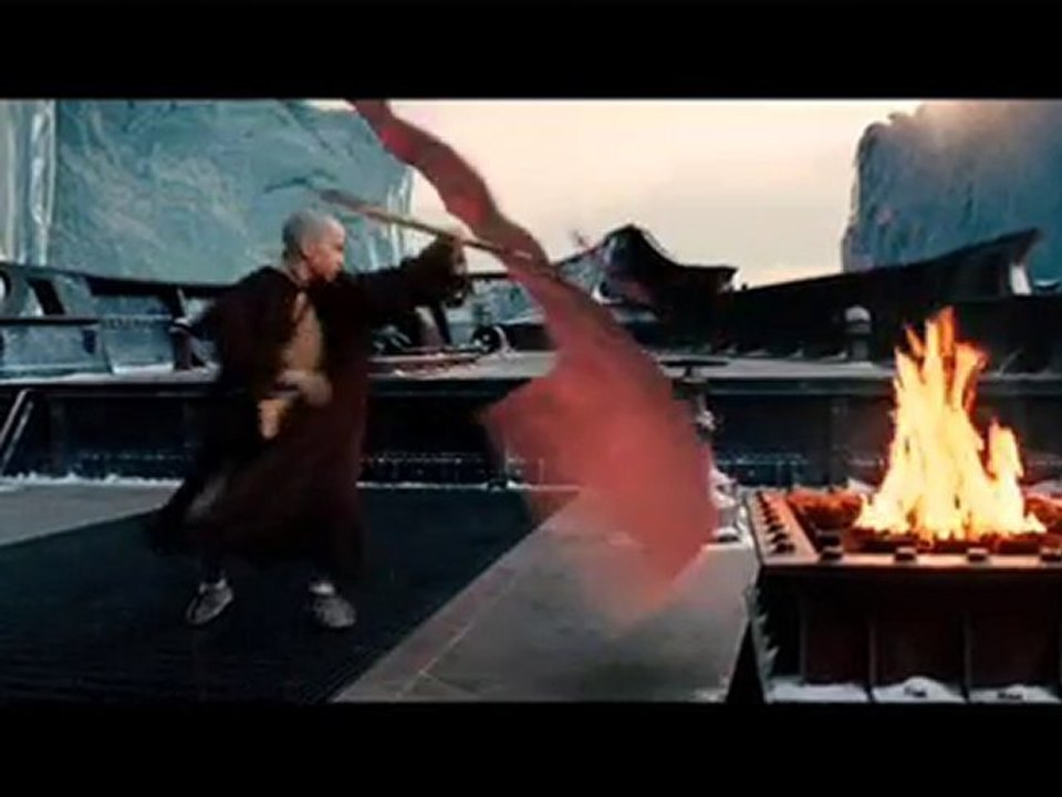 The Last Airbender - clip Aang Escapes - Vanaf 28 juli