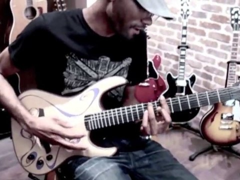 Essai VIP avec Ateba : Lag S1000 Signature Keziah Jones