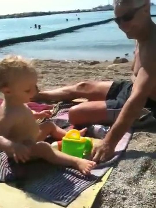 Victor à la plage