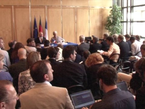 France and Germany want political sanctions for deficit states