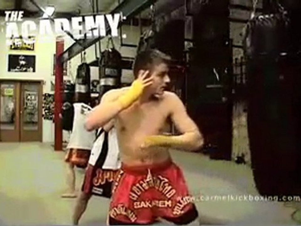 Muay thaï technics : Coudes