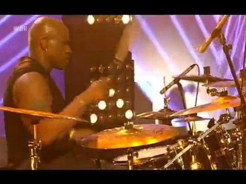 CANDY DULFER Clean Up Woman