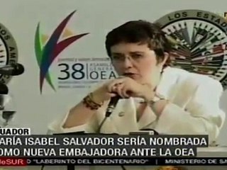 María Isabel Salvador, nueva embajadora de Ecuador ante la