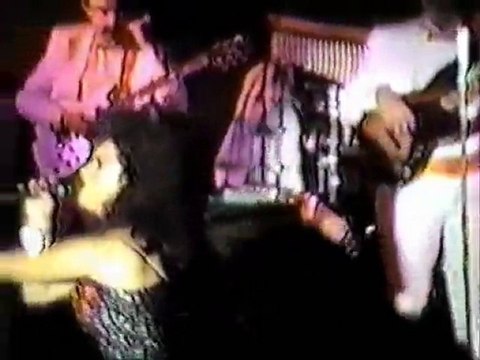 New Talent Singer Songwriter Linda Roberts sings Tina Turner