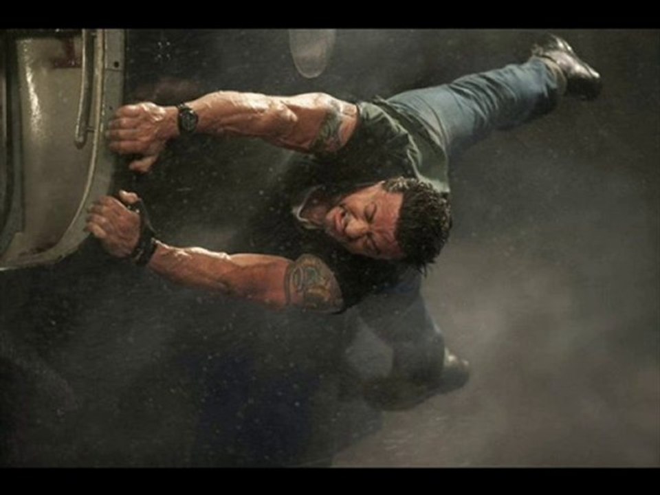 The Expendables - Call To Arm Trailer